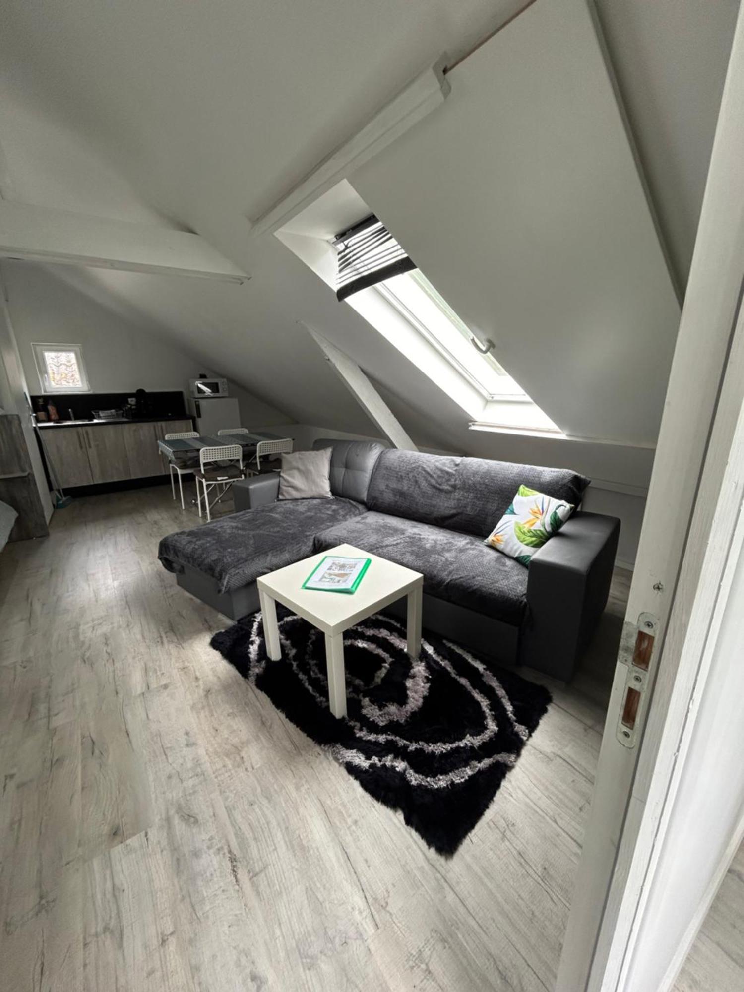 Loft And Spa Les Preaux ภายนอก รูปภาพ
