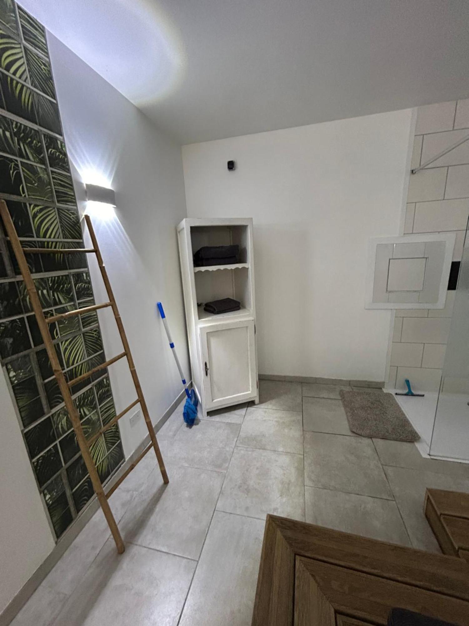 Loft And Spa Les Preaux ภายนอก รูปภาพ