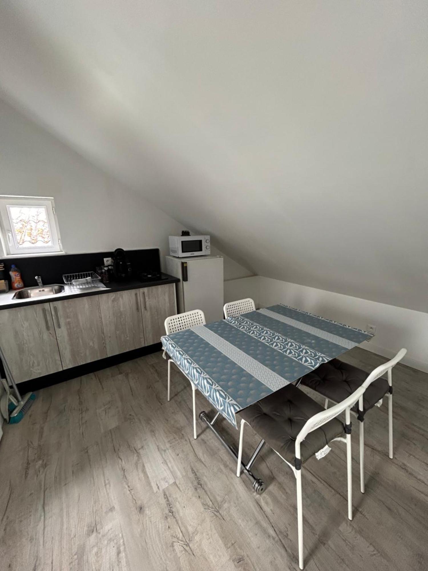 Loft And Spa Les Preaux ภายนอก รูปภาพ